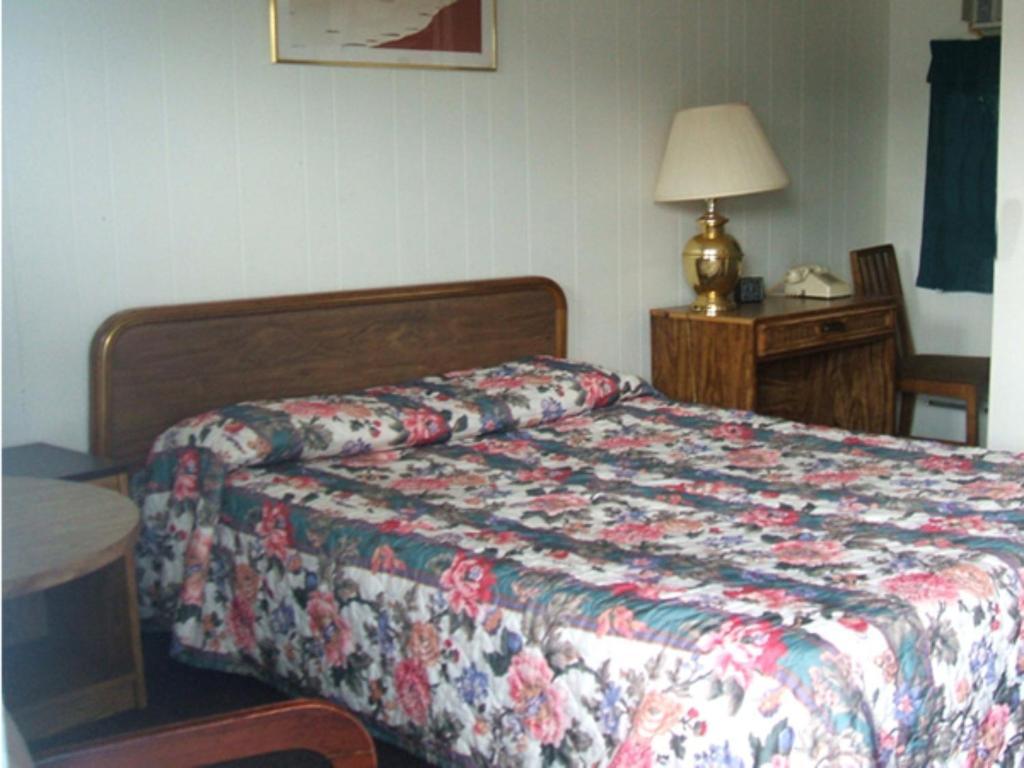 Glen Motel - Utica Ютіка Номер фото